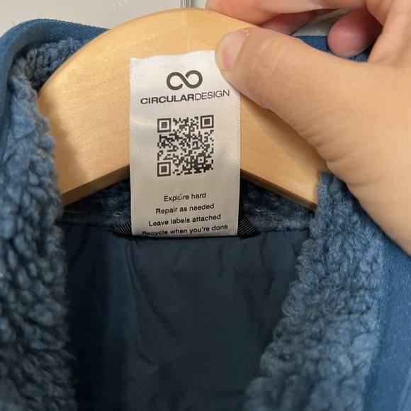 The North Face Women's Quilted Full Zip Jacket Blue Insulated Lightweight Size M - Picture 5 of 7